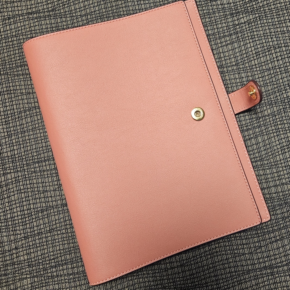 COACH Glovetanned Leather Notebook Cover (Color TAFFY)